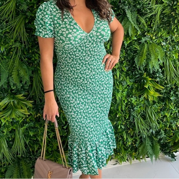 slim fit dress slacks SHEIN VCAY Plus Size Vacation Leisure Side Slit Backless Halter Floral –  Loyabi main image 0